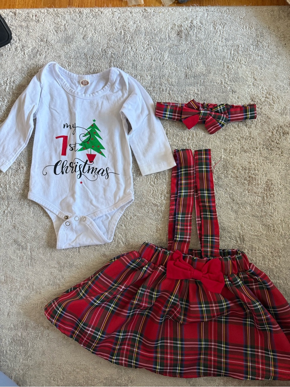 My 1st Christmas Outfit